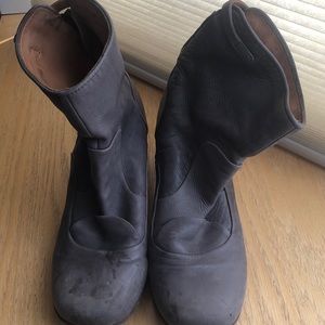 Anthro Agilo Pepe Monjo Gray Leather Sz 37.5